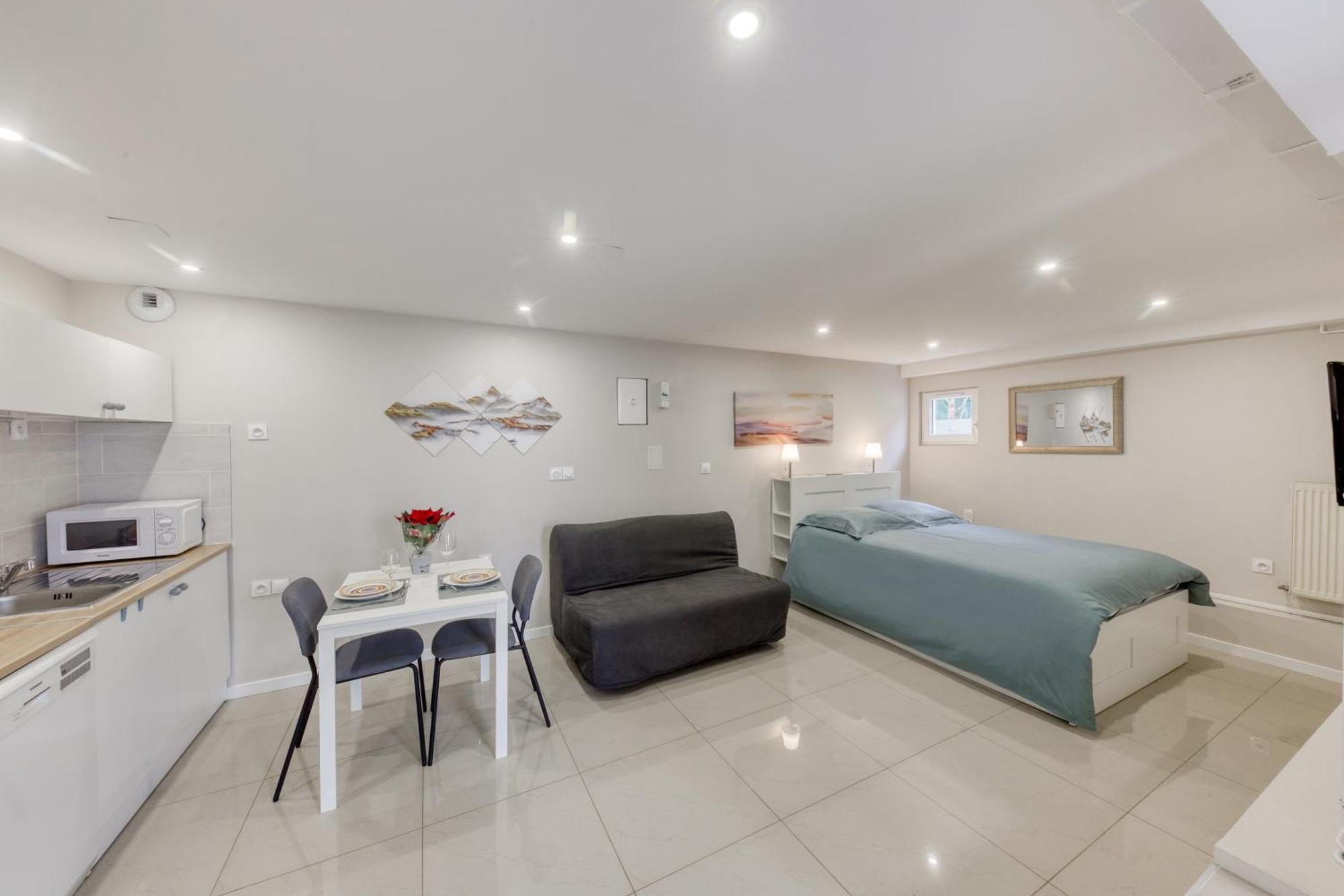 Studio Cosy - 35M2 - Paris -Disneyland - Rer A Noisy-le-Grand Ngoại thất bức ảnh